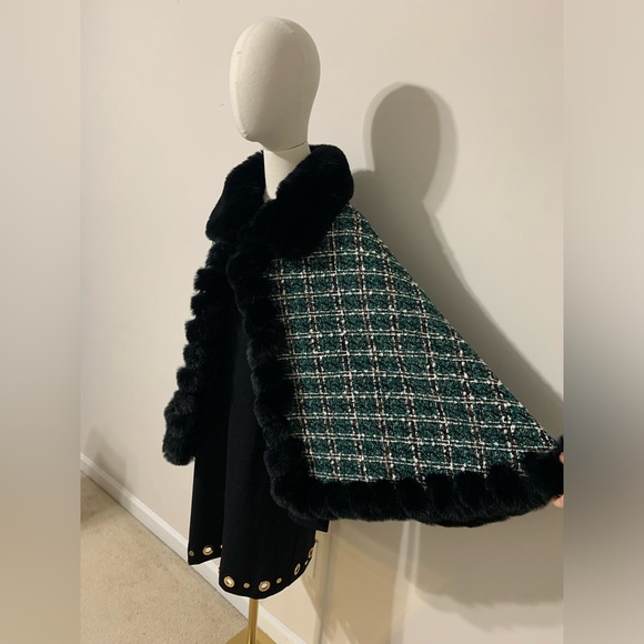 Green, Brown, and Creme Plaid Tweed Mix Color Fur Cape - Picture 8 of 15